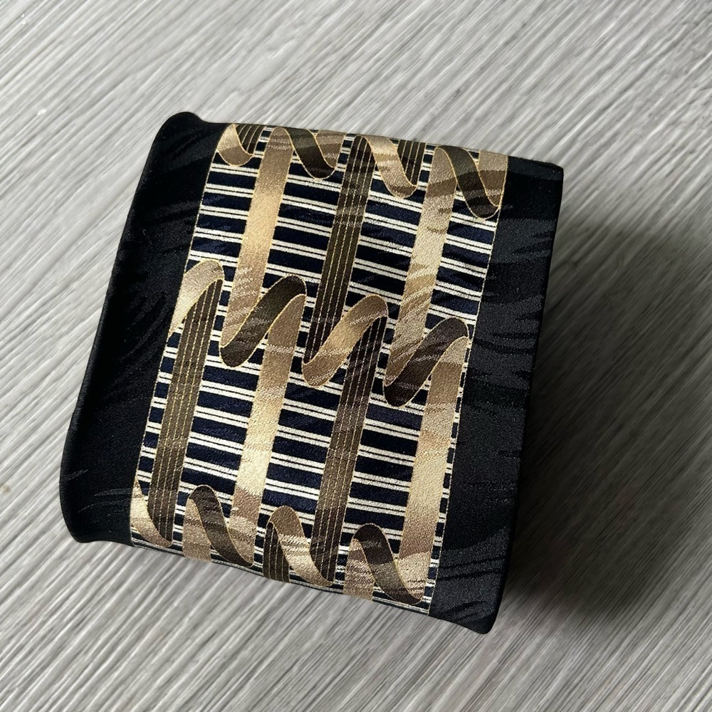 Valerio Garati Vintage Black & Gold Geometric Pattern 100% Silk Tie Men’s